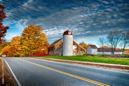 Принти на полотні Traditional New England ( Carlisle, MA. ) red barn