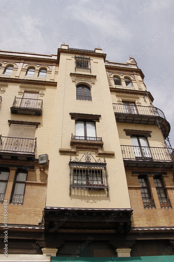 Immeuble ancien à Séville, Espagne Immeuble ancien à Séville, Espagne