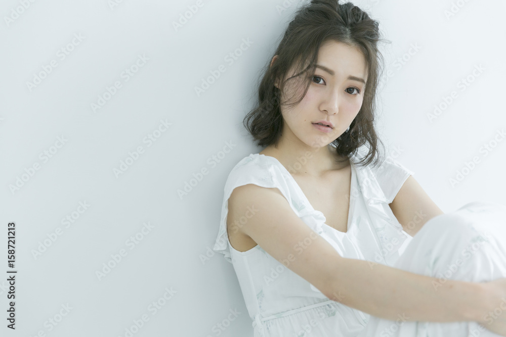 パジャマの女性 パジャマの女性