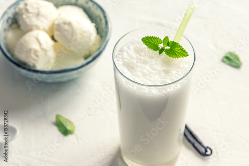 Vanilla Milk Shake