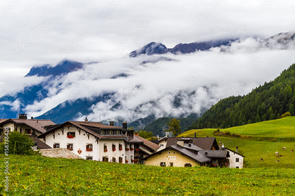 Dorflandschaft in der Schweiz