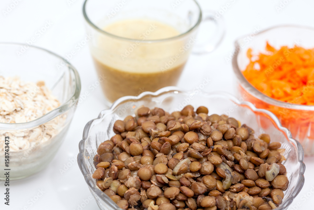 Lentil Burger Preparation : Ingredients to prepare lentils burger Lentil Burger Preparation : Ingredients to prepare lentils burger