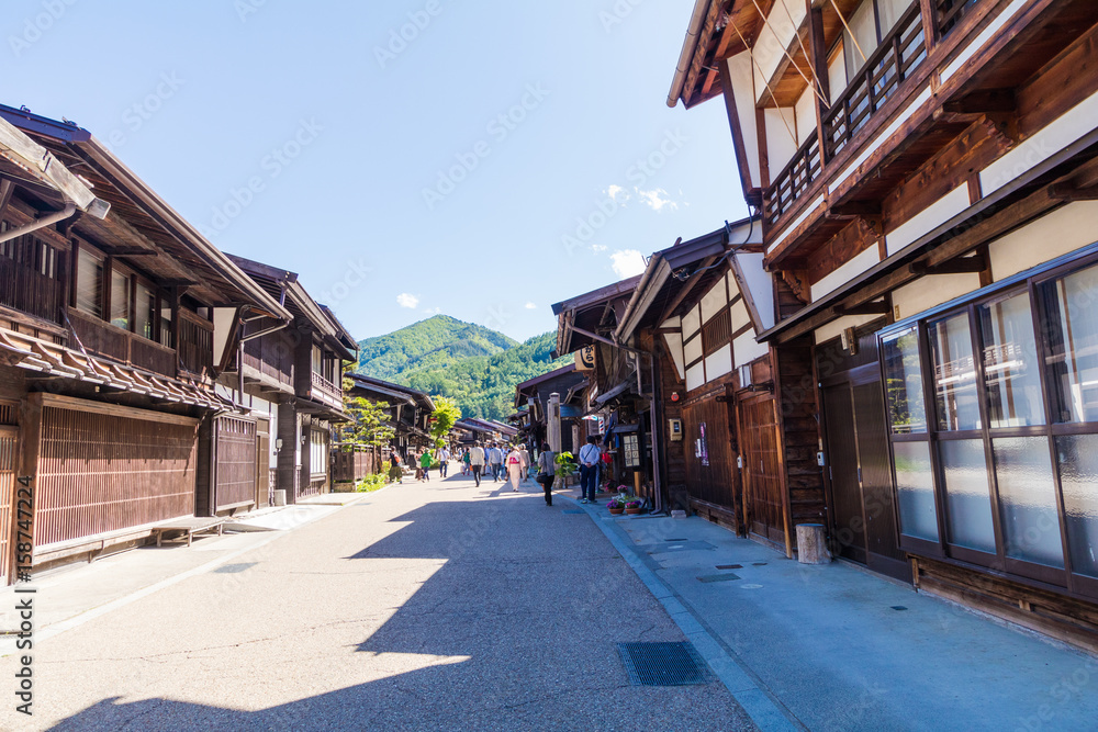Narai  is a  small town in Nagano Prefecture Japan ,The old  town provided a pleasant walk through about a kilometre of well preserved buildings.