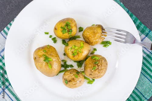 Young potatoes cooked with skin