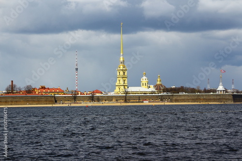 Die Peter-und-Paul-Festung in St. Petersburg