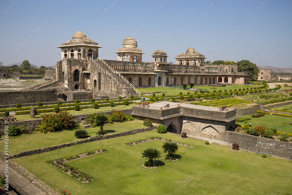 Fototapeta premium Jahaz Mahal , Ship Palace in Mandu, Madhya Pradesh, India