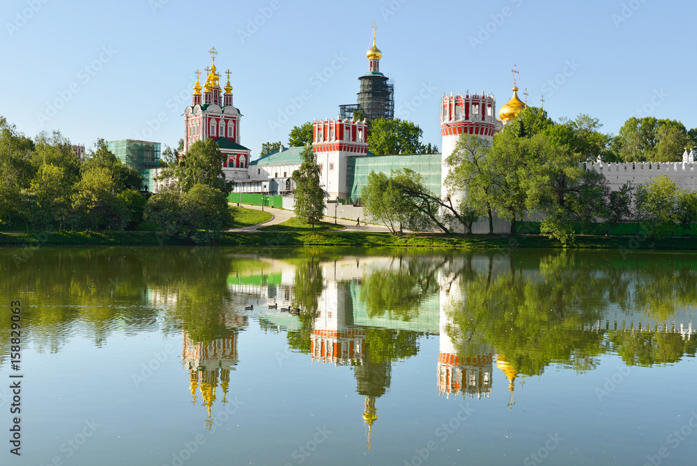 Novodevichy Convent, also known as Bogoroditse-Smolensky Monastery (1524) and lake. Moscow, Russia
