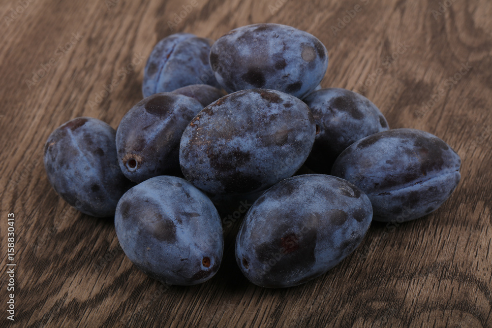 Obraz premium Ripe sweet Plums