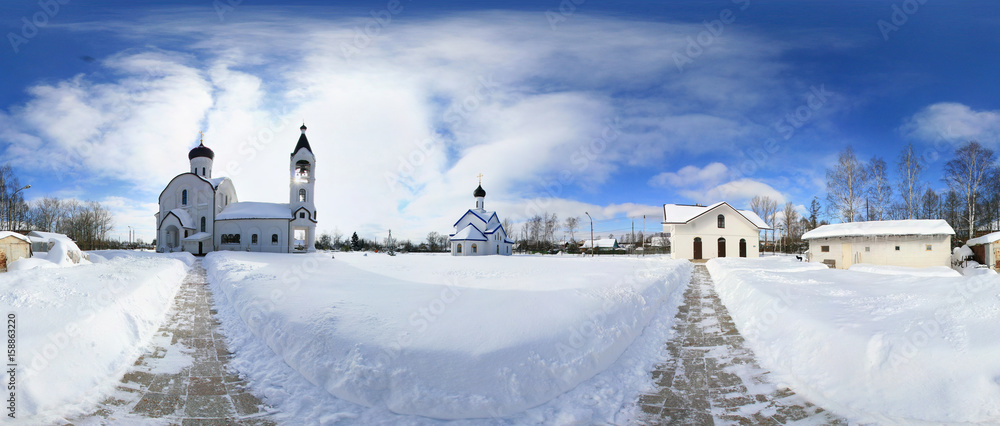 Obraz premium Панорама возле Православного Храма