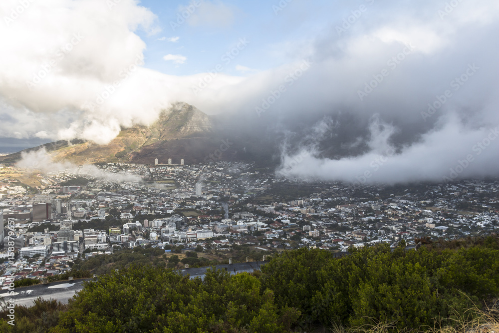 Fototapeta premium View on the city of Cape town from Signal hill