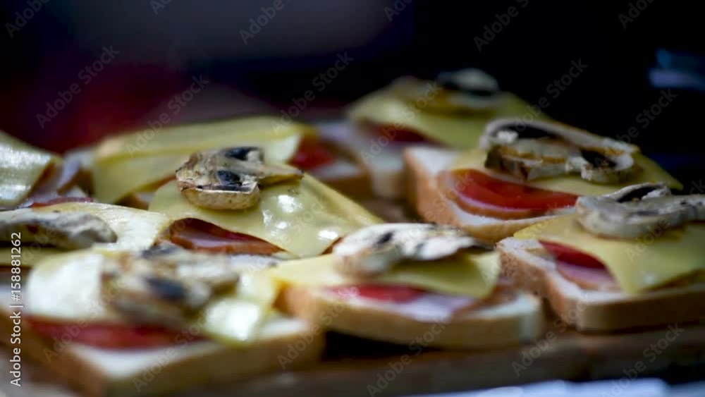 Sandwiches With Grilled Mushrooms Sandwiches With Grilled Mushrooms