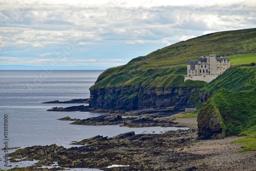 Schottland - Dunbeath Castle photo