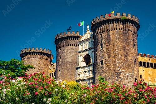 Schilderij op canvas The medieval castle of Maschio Angioino or Castel Nuovo (New Castle), Naples, Italy