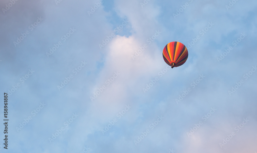 Obraz premium Balloon in sky.
