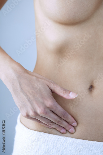 Abdominal pain in a woman