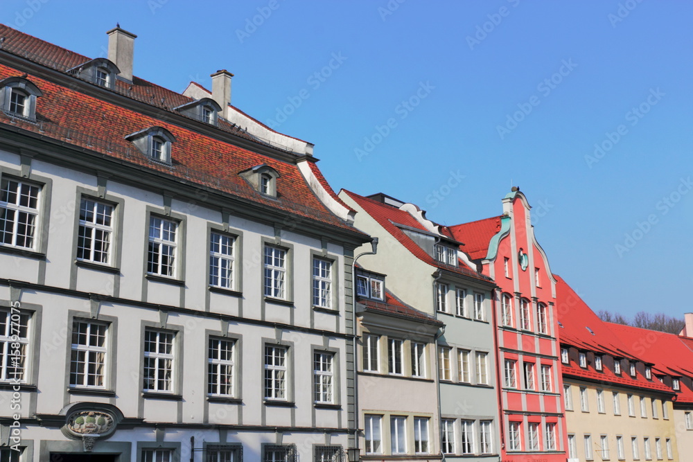 Fototapeta premium Lindau, Sanierte Häuserzeile