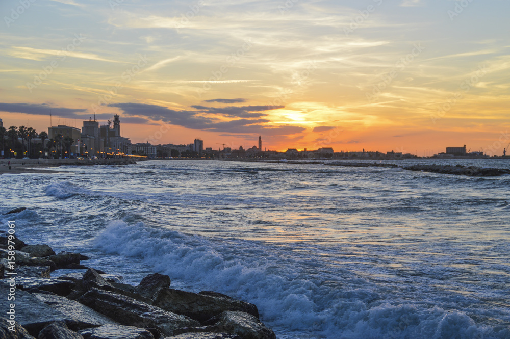 Obraz premium Bari tramonto