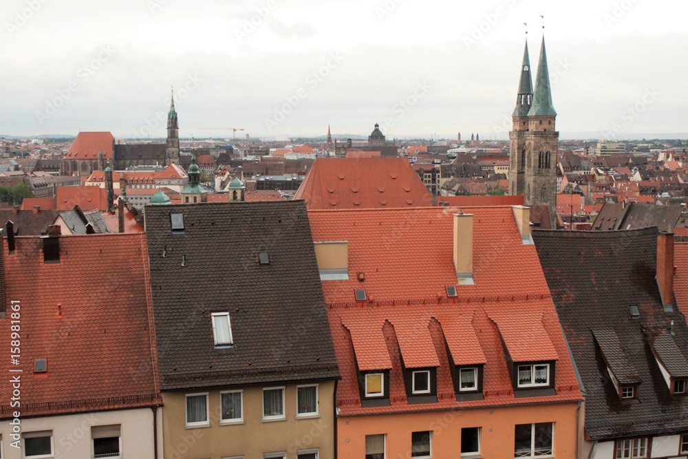 Fototapeta premium Blick von der Burg über die Dächer von Nürnberg