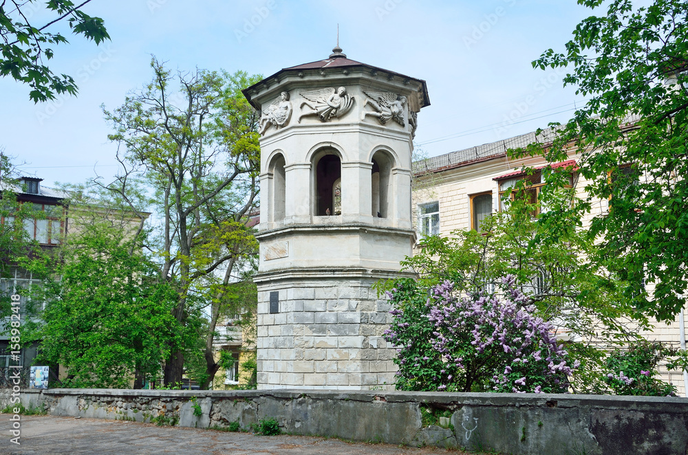 Башня ветров (башня бывшей Морской библиотеки), памятник архитектуры, Севастополь