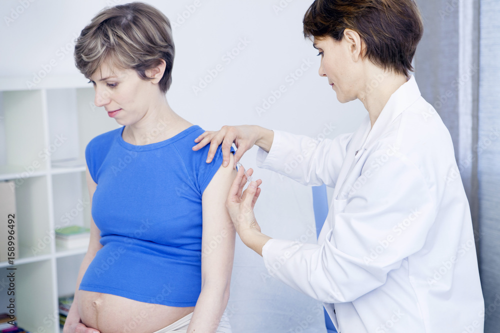 Pregnant woman vaccination Pregnant woman vaccination