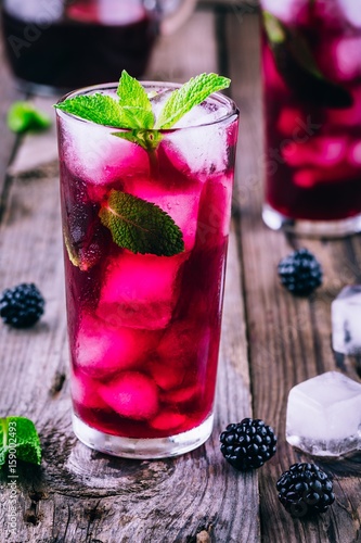 Blackberry lemonade with lime, and mint