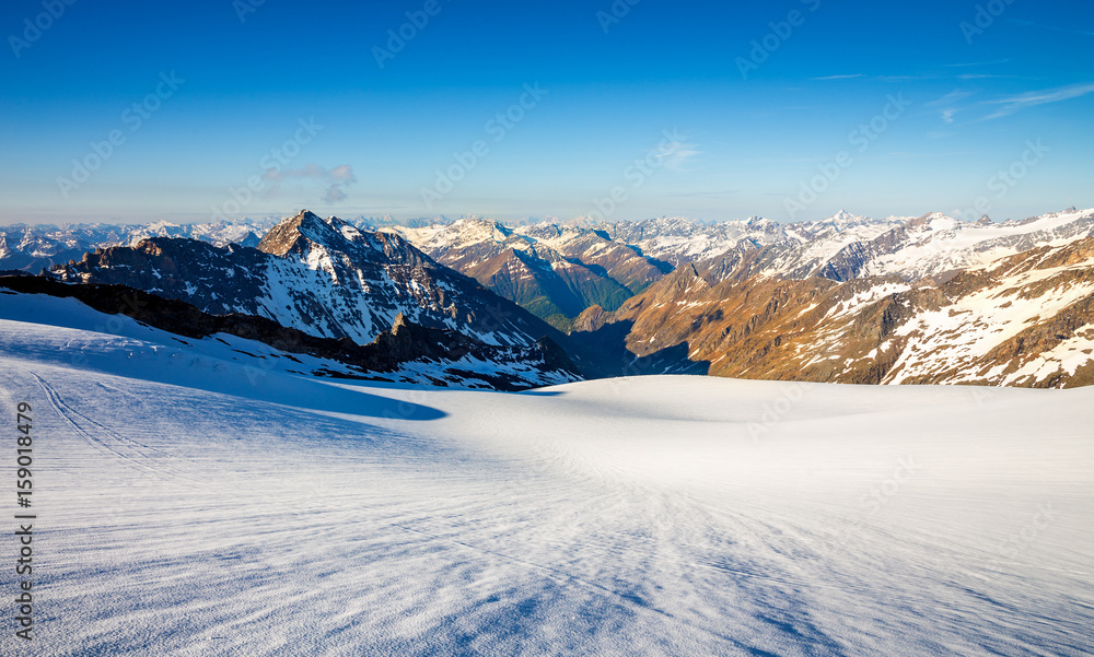 Fotografie Beautiful landscape with glacier in the Alps in Austria.