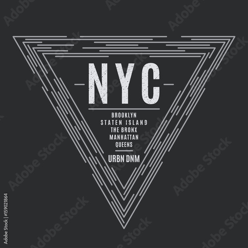 New York tee print with the boroughs names.