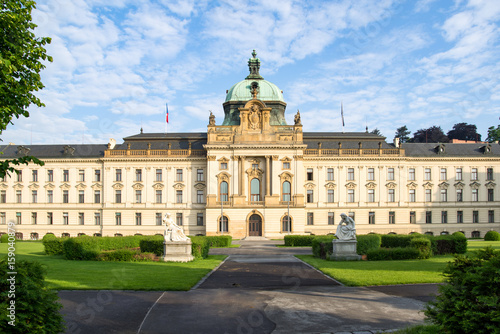 Sitz der tschechischen Regierung in der Straka Akademie, Prag, Tschechische Republik