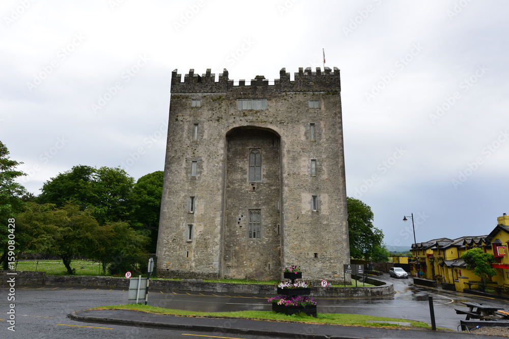 Bunratty castle in Ireland
