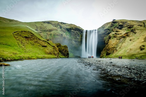 Fototapeta Naklejka Na Ścianę i Meble -  Mighty Skogafoss falls (Iceland)