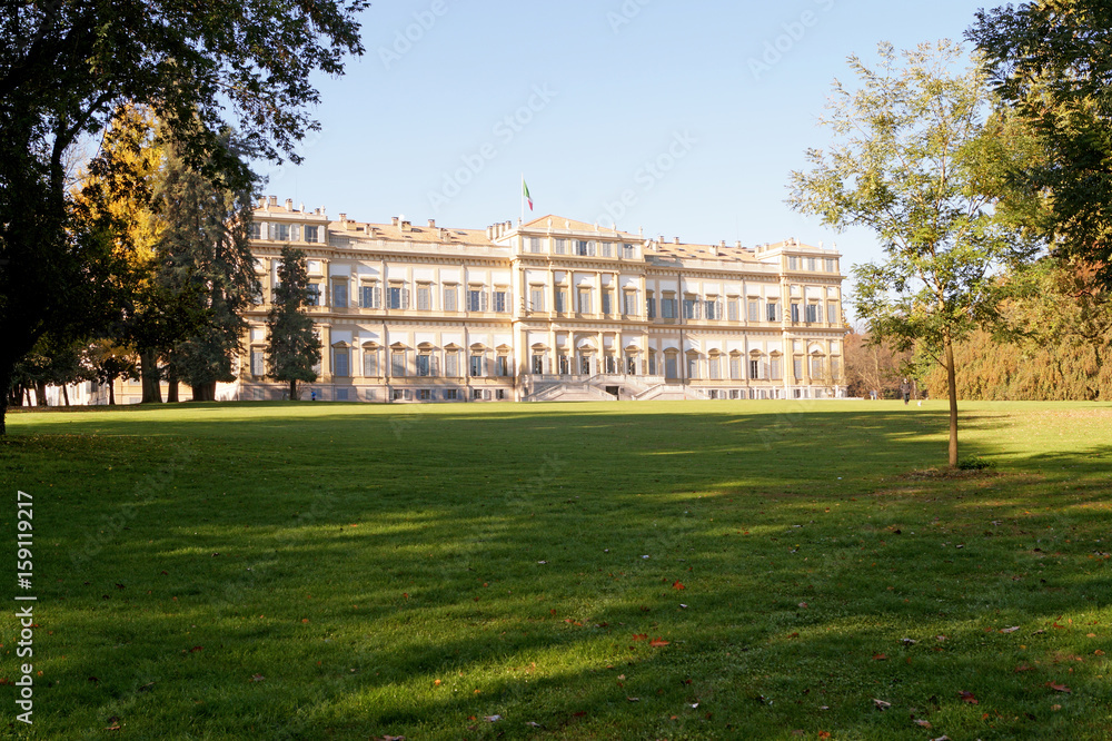 Obraz premium Parco con vista retro palazzo reale Monza