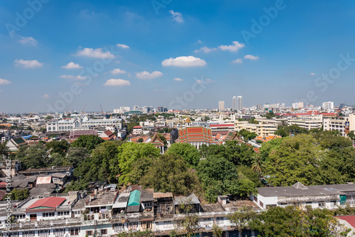 タイ・バンコクのワット・サケット(黄金の丘)から望むバンコクの景色