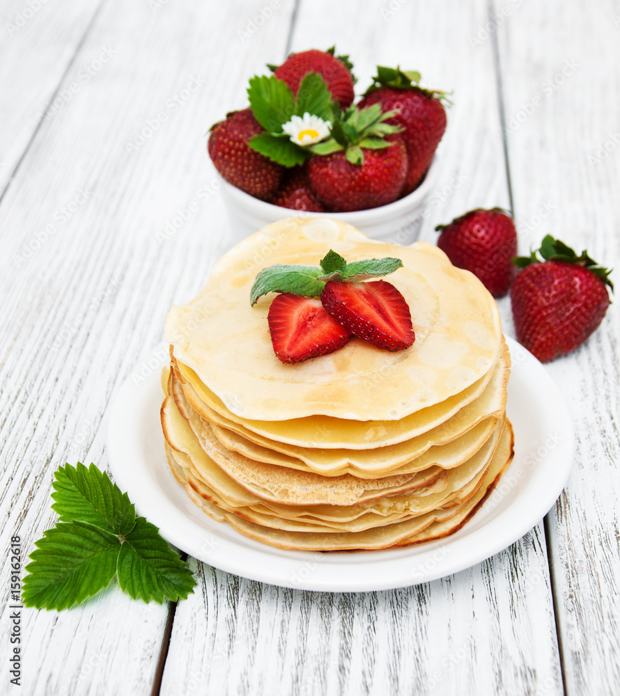 pancakes with strawberries pancakes with strawberries