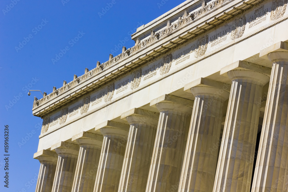 Classically styled Doric fluted colonnade, frieze & cornice on the southern  section of the eastern facade of the Lincoln Memorial, National Mall,  Washington DC Stock Photo | Adobe Stock