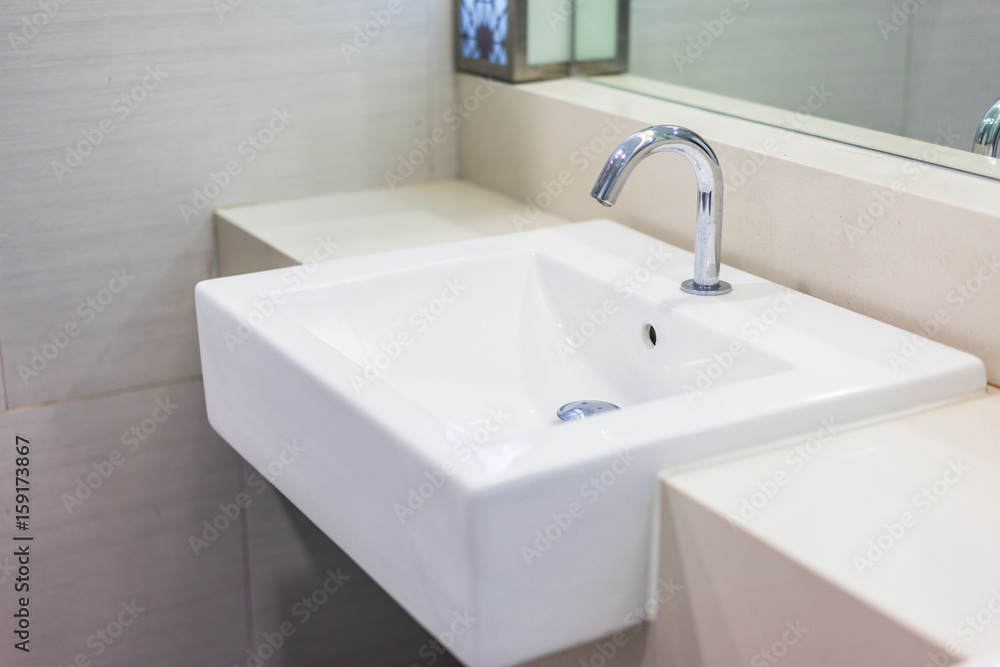 Fototapeta premium Basin faucets in bathrooms in luxury hotels.