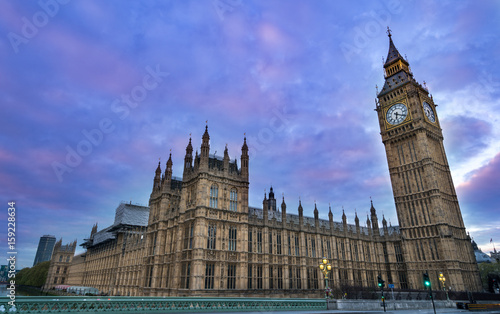 Panoramic view of Big Ben and Westminster parliament in London, United Kingdom at dusk.