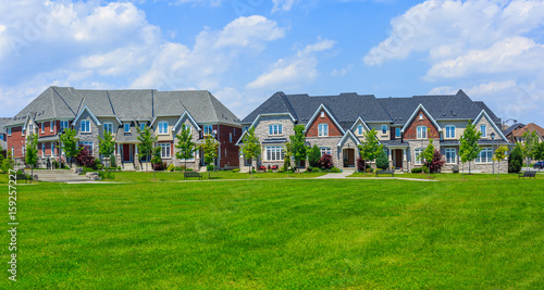 Canvas Print Luxury houses in North America