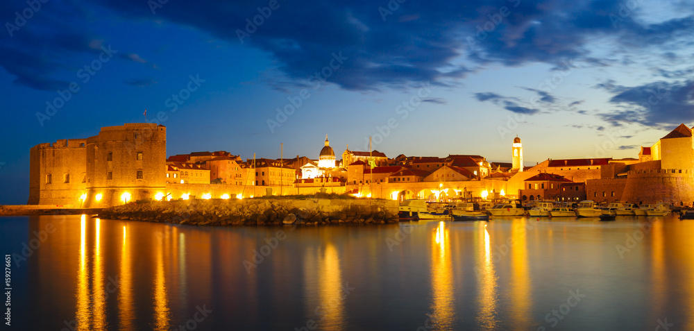 Dubrovnik at night