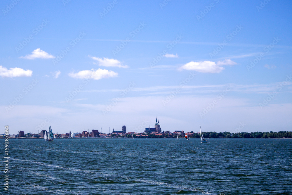 Skyline von Stralsund im Sommer