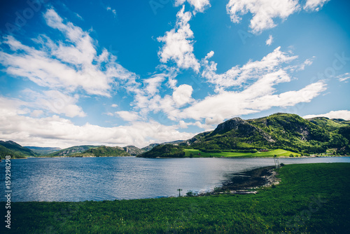 Norwegische Landschaft und Küsten