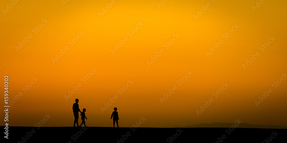 A father and his son`s enjoing life, taking an excursion to the beach
