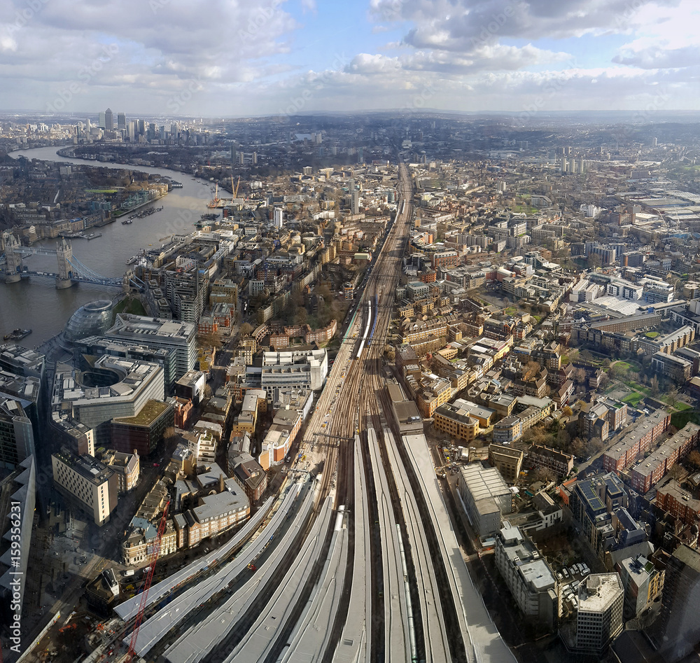 Obraz premium London train station, aerial view