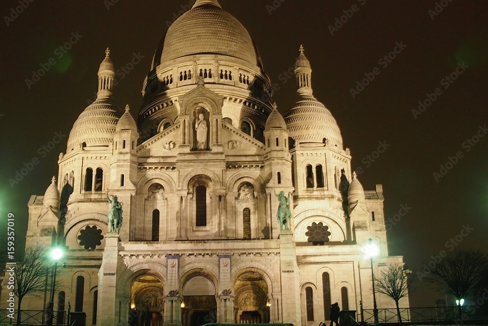 Sacre Coeur Montmartre Paris bei Nacht