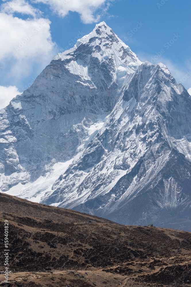 Ama Dablam mountain peak, iconic peak of Khumbu region, Everest region, Nepal