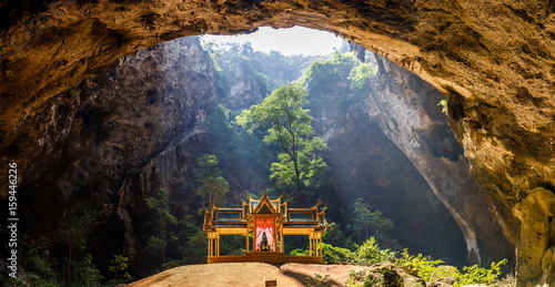 Phraya Nakhon Cave photo