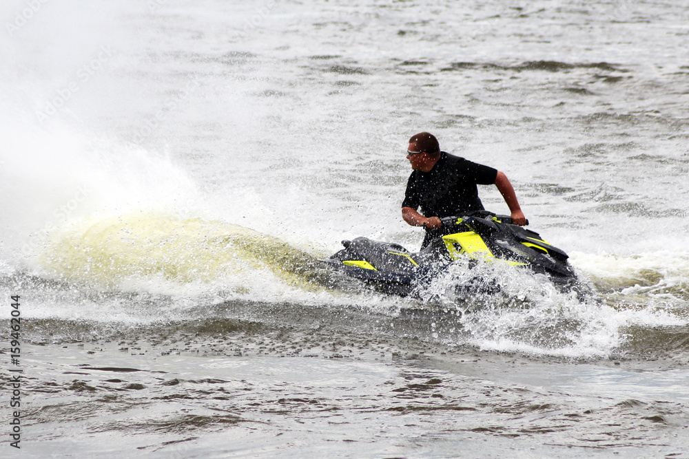 Active leisure on the sea water at the aquabike competition