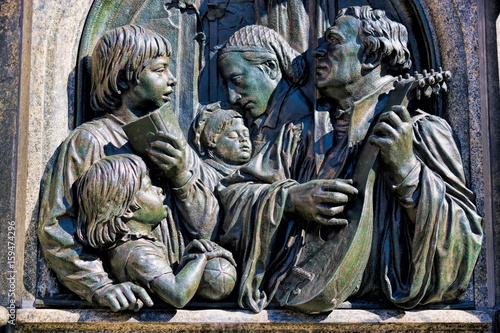 Eisleben, Lutherdenkmal Detail
