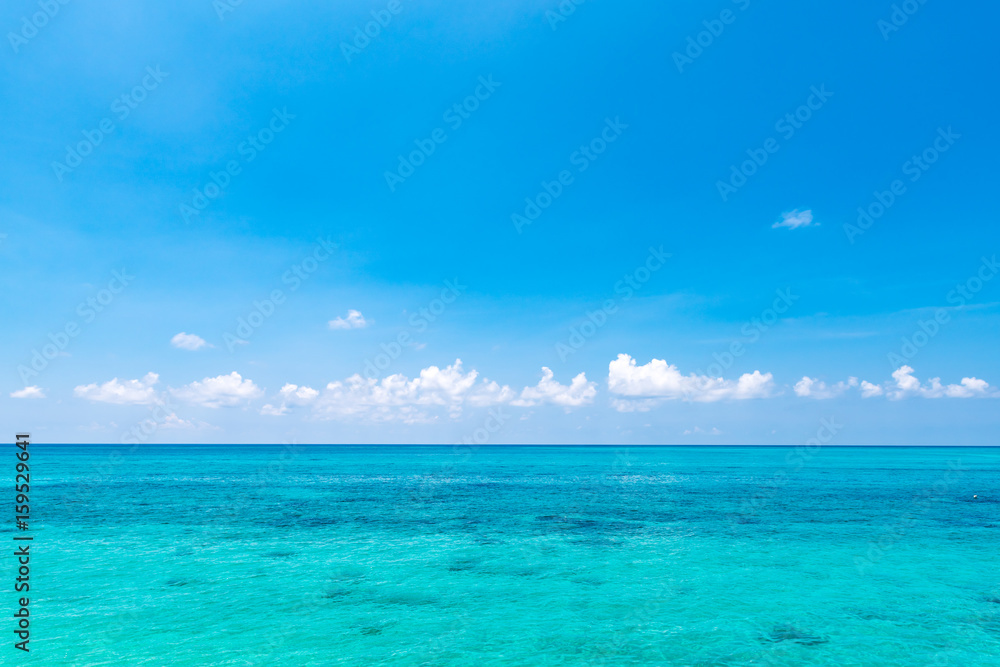 Fototapeta premium Sea, sky, landscape. Okinawa, Japan, Asia.