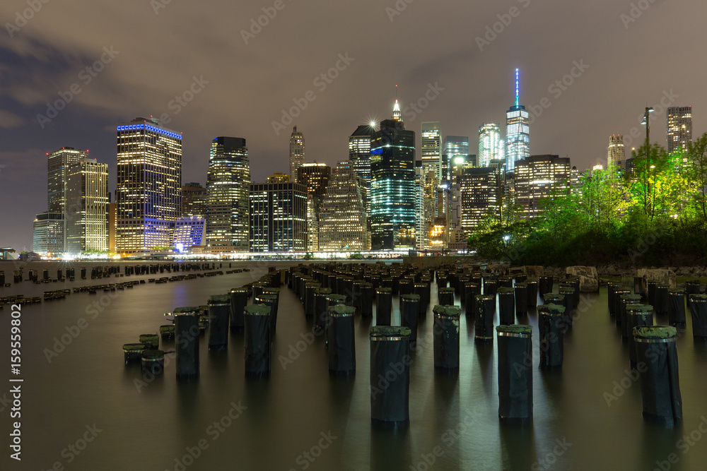 Obraz premium Manhattan Skyline by night