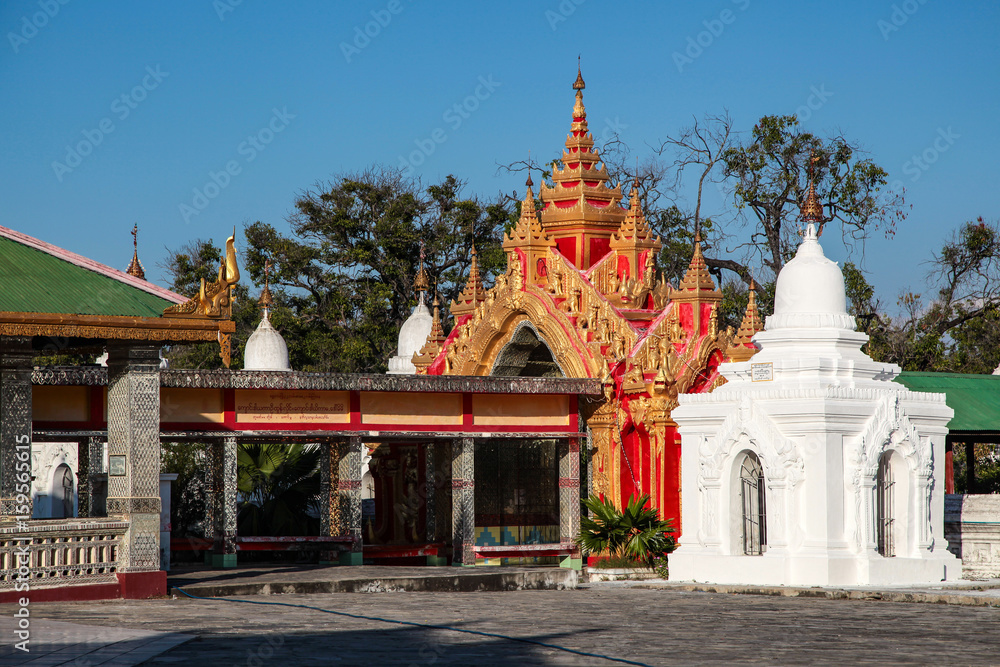 Myanmar - Mandalay - Kuthodaw Pagode Myanmar - Mandalay - Kuthodaw Pagode